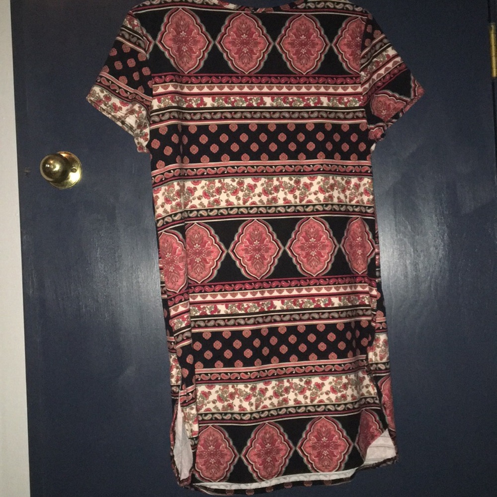 Long patterned shirt - Picture 3 of 3